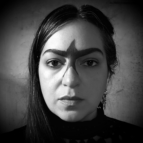 Meet your Posher, Jess - Picture 6 of 6